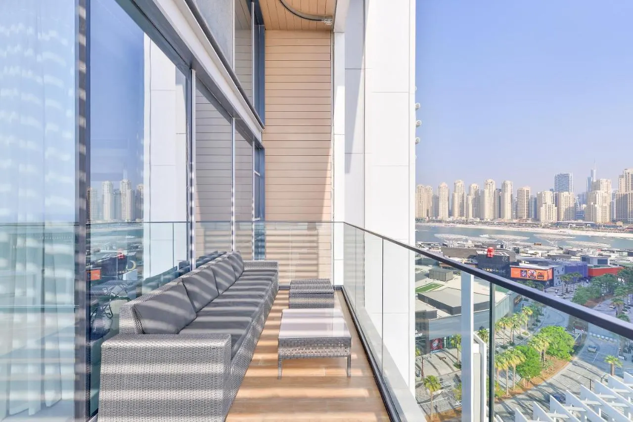 Luxe 3 Bedroom Oceanfront Apartment In The Heart Of Bluewaters Island Dubai United Arab Emirates