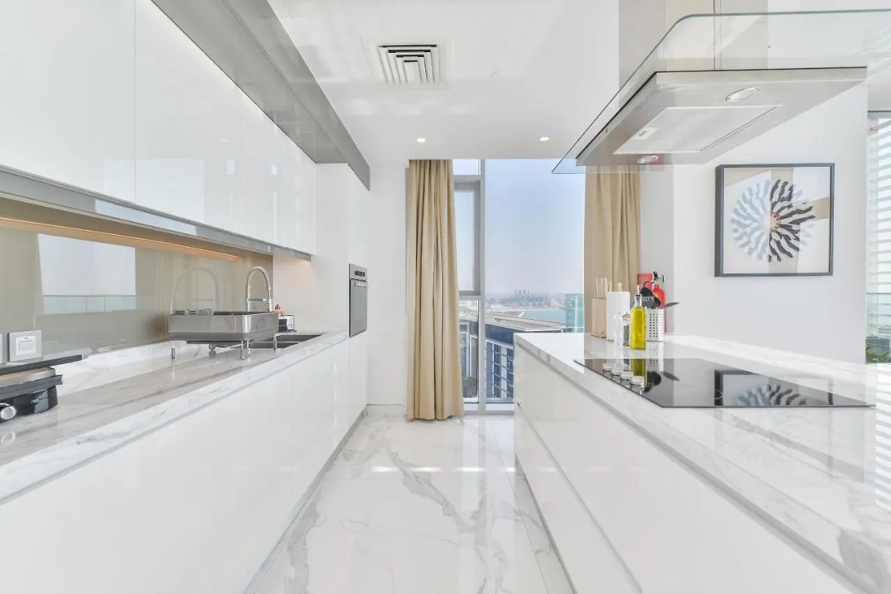 Luxe 3 Bedroom Oceanfront Apartment In The Heart Of Bluewaters Island Dubai United Arab Emirates